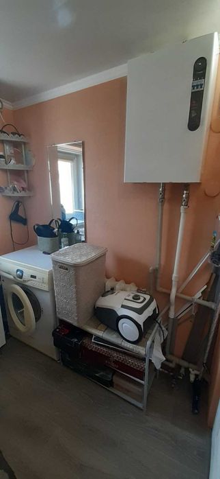 Продаж частини будинку з ремонтом