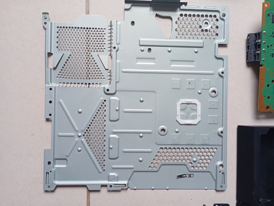 Ps4 CUH 1004A para peças