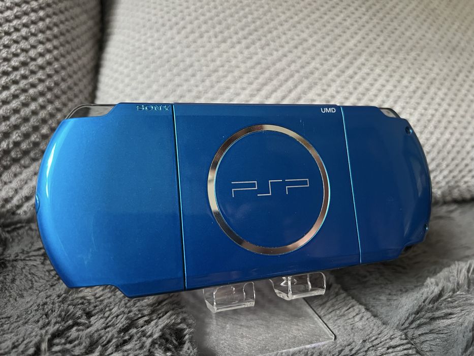 Playstation Portable 3004 - Vibrant Blue