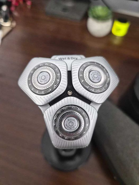 Електробритва Philips Series 9000 офіційна, стан 10/10!