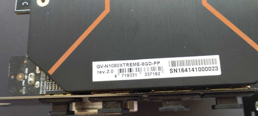 •	Видеокарта Gigabyte GTX 1080 серии Xtreme Gaming 8 Gb.