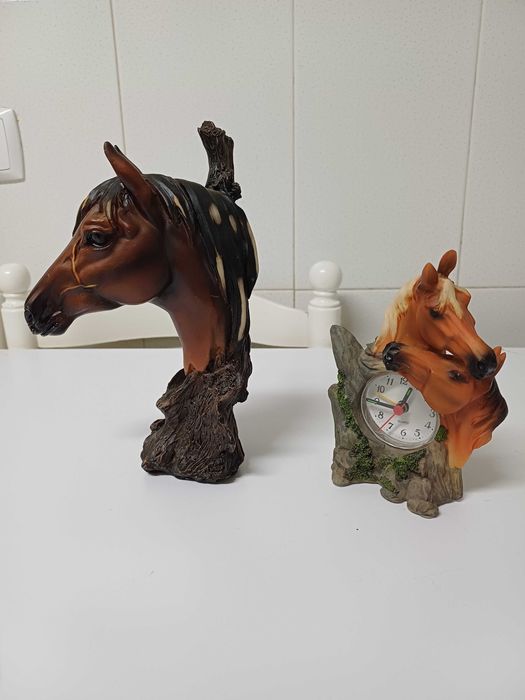 Estatuetas de cavalos 2 unidades