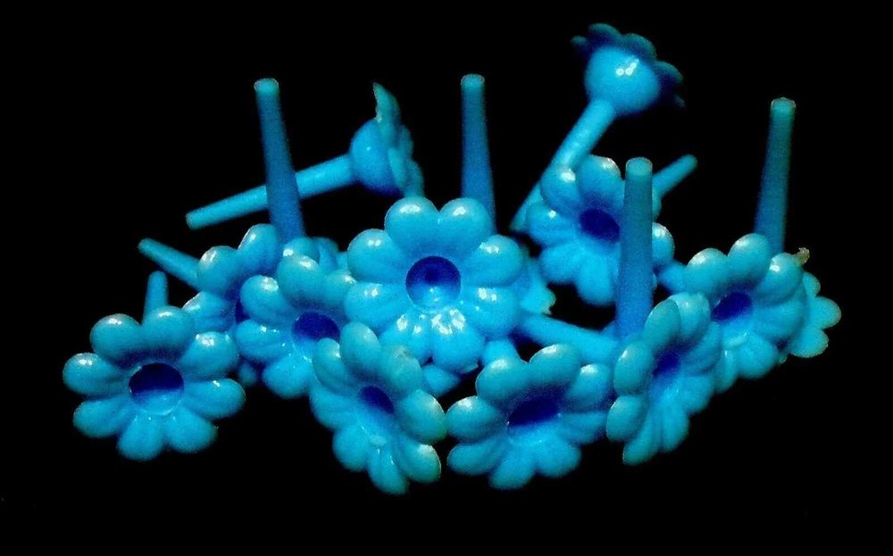 15 Suportes de velas para bolos de aniversário antigos - anos 50/60