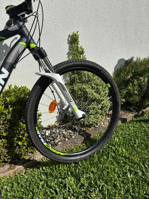 Bicicleta BTT BTWIN Rockrider 520