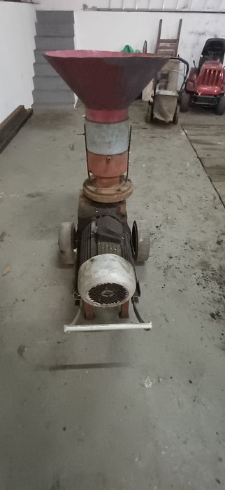 Máquina para  pellets