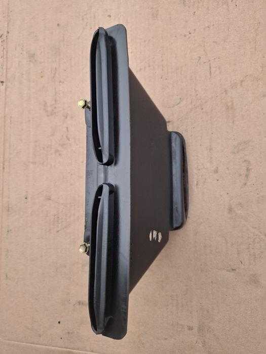 Kierownica nawiewu nawiewu szyby Fiat 126p Maluch