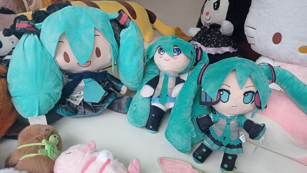 Хацуне Міку м'яка іграшка аніме 24, 27 і 30 см