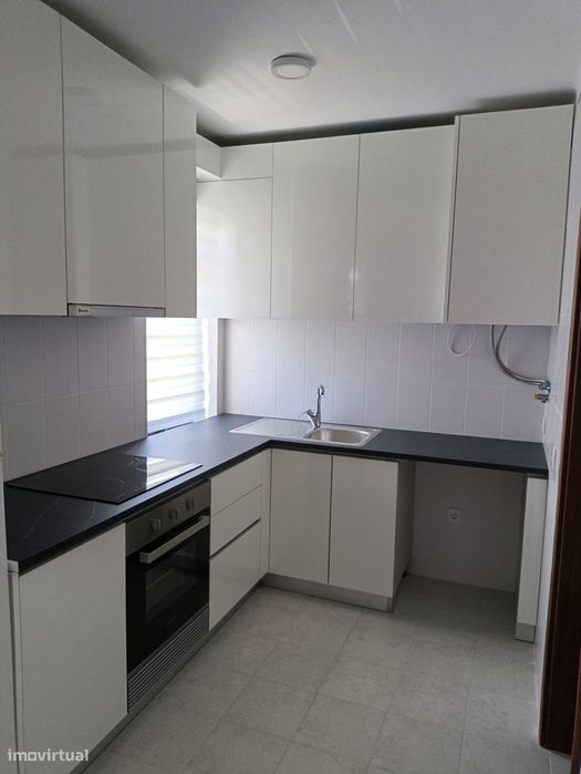 Apartamento T0 sem mobília, Forca - Aveiro