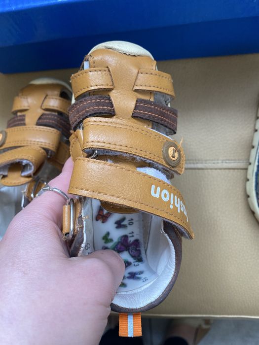 Босоніжки на хлопчика,сандалі