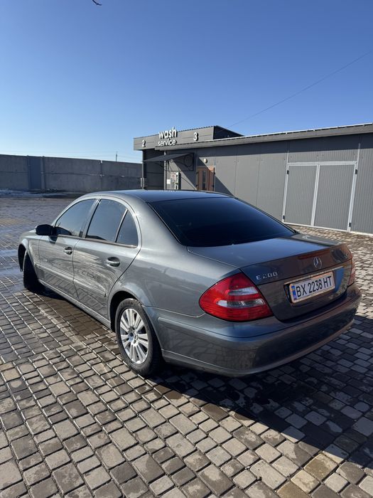 Продам живого W211