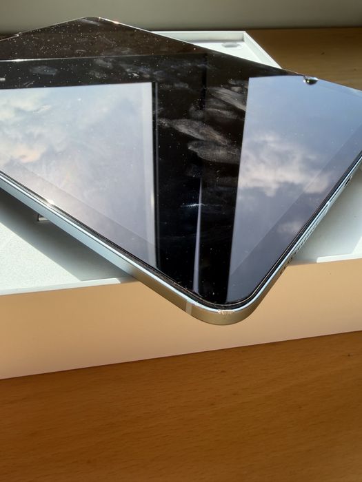 iPad Air 4 - 64GB515212554651586567