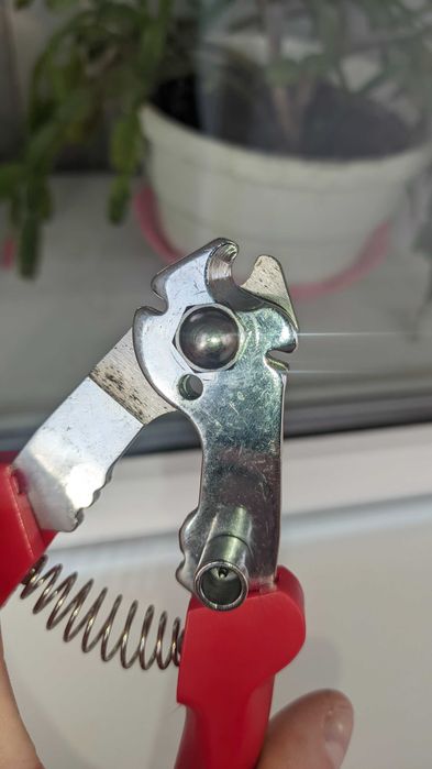 Кусачки для тросиков и рубашек Kentech KL-9750