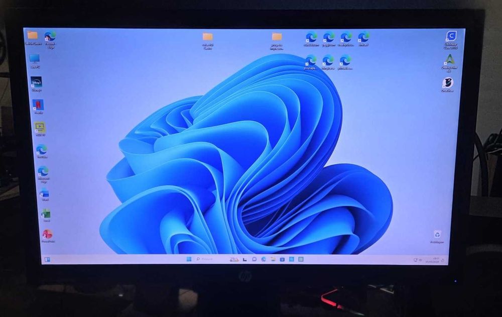 Monitor HP compaq LA2306x