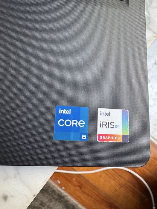 Dell Vostro 3510 |i5-1135G7 | 16GB RAM | 512GB SSD