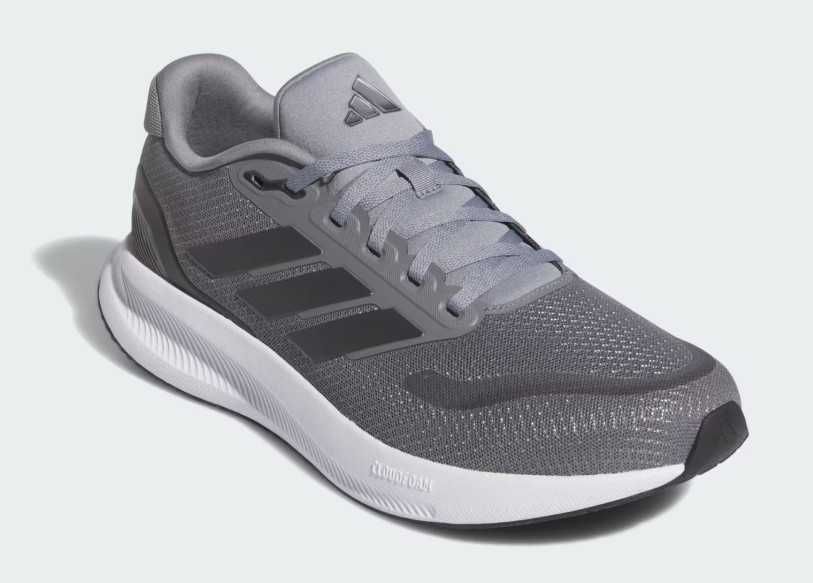 Кросівки для бігу Runfalcon Adidas р. 44