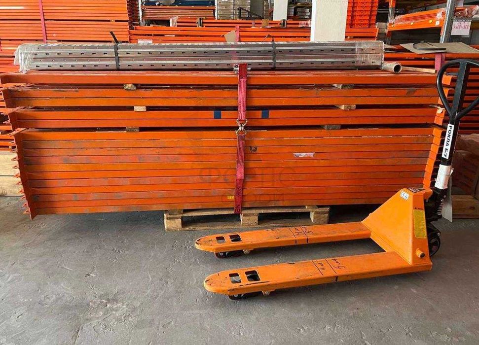 Складские паллетные б.у стелажі ,полочные стеллажи бу,стеллажи для шин