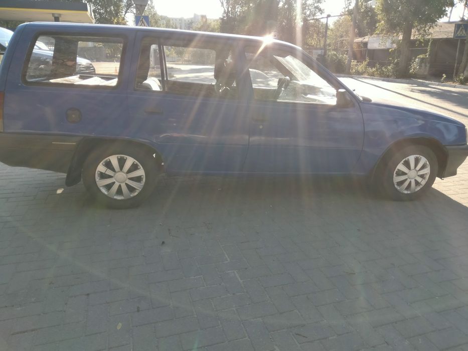 Продам Opel Kadett caravan