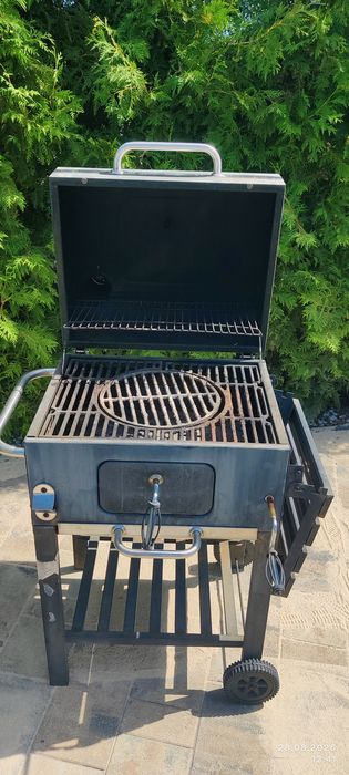 Sprzedam grill węglowy