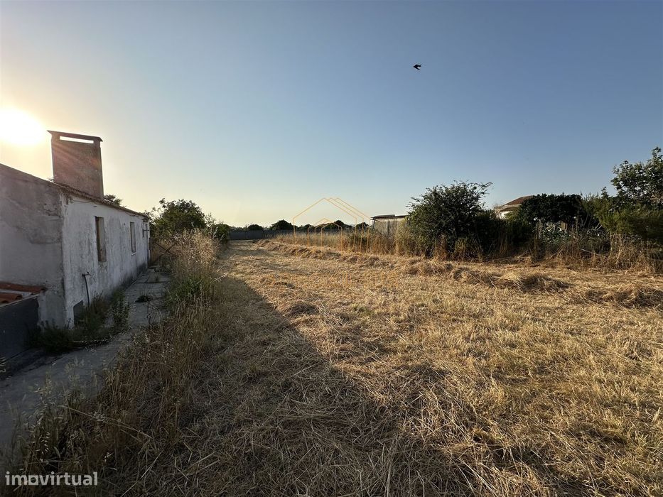 Terreno c/ projeto