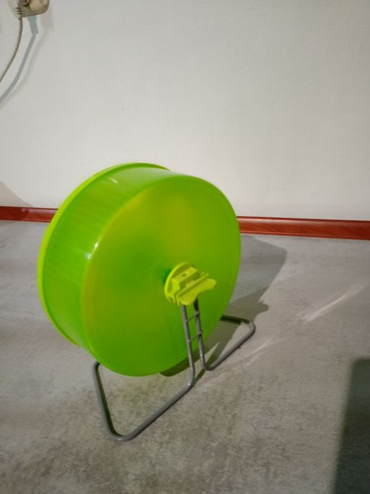 Kołowrotek dla chomika 20cm