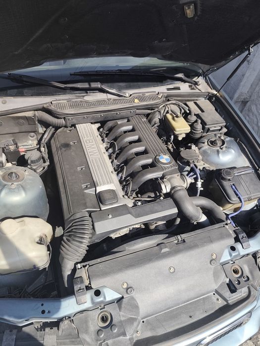 BMW e36 325tds com melhorias