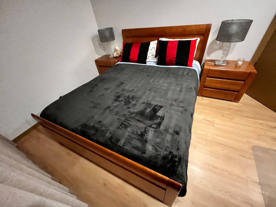 Mobília de quarto cerejeira com colchão
