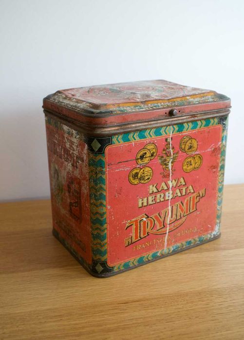 Zabytkowa puszka po herbacie TRYUMF vintage