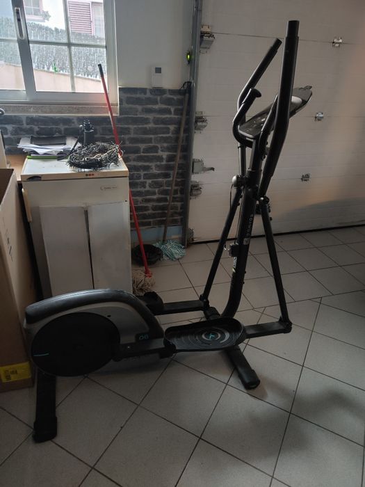 Elíptica domyos com ligação bluetooth