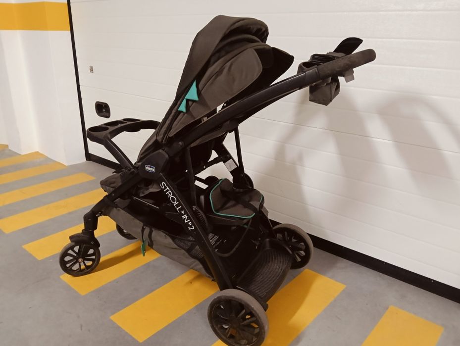 Carrinho Chicco Stroll' in'2 Ideal para 2 crianças  idades diferentes