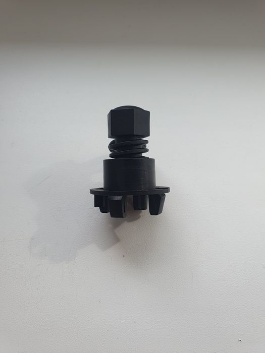 Відбійник отбойник упор грибок капота jeep compass