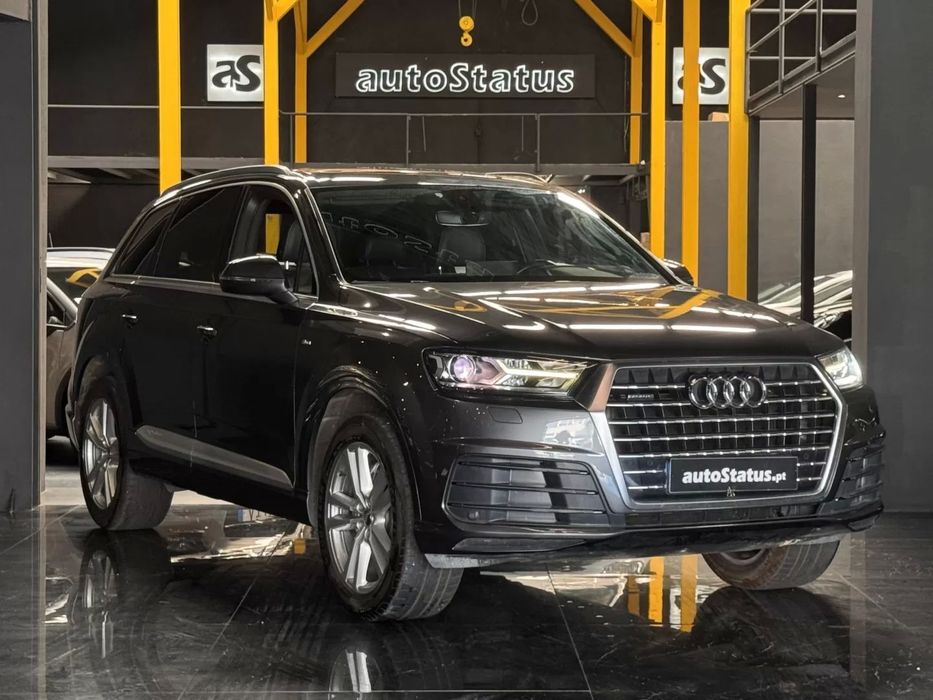 Audi Q7 3.0 TDI quattro S-line Tiptronic 7L