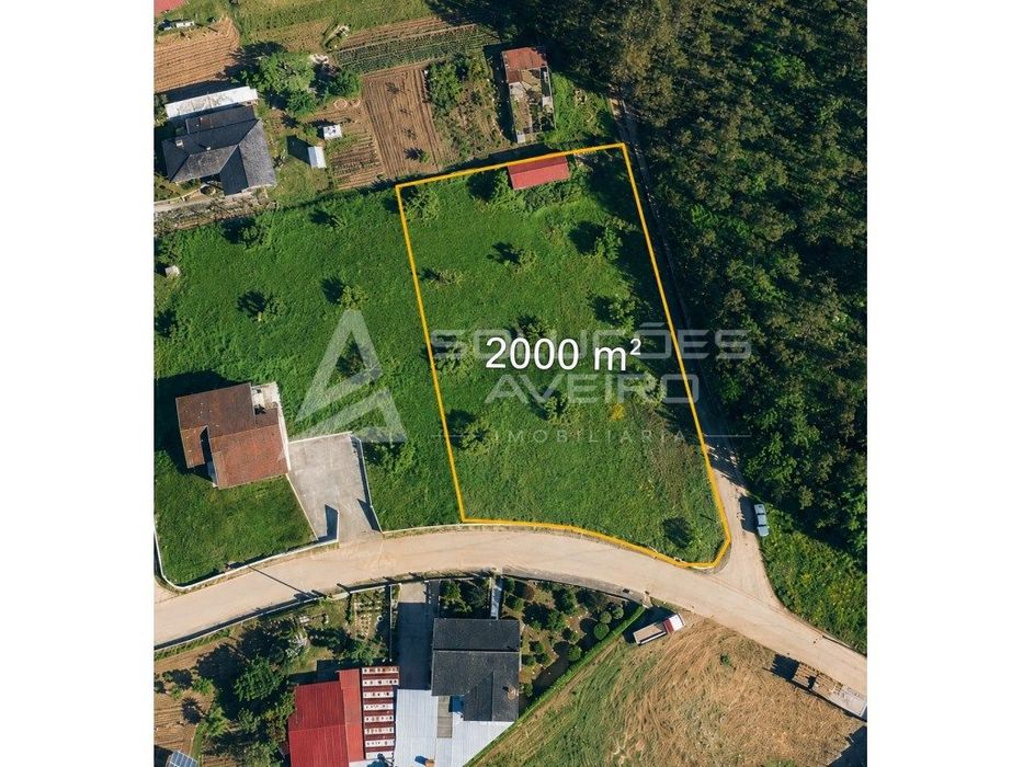 Buildable Plot of 2000 m² with 60 m² Frontage