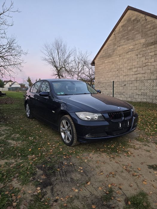 Bmw e90 2.0 benzyna navi