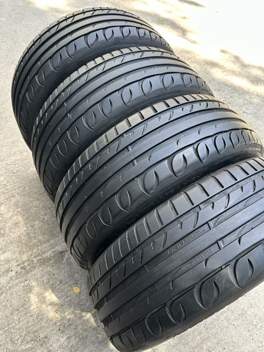Шини 215 55 18 99V Tigar Ultra High Performance комплект
