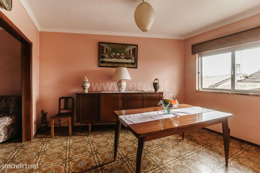 Moradia em Banda T5 / Covilhã, Orjais