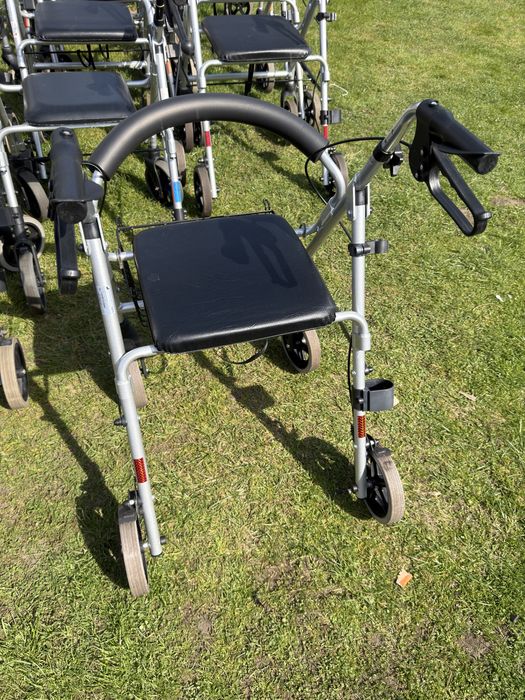 Chodzik balkonik aluminiowy