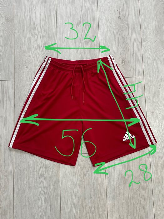Шорти «Adidas» розмір М