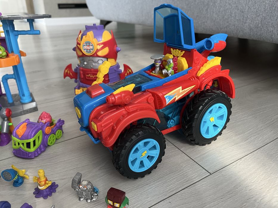 Zestaw SUPER ZINGS auto, Kazoom LAB plus dodatki