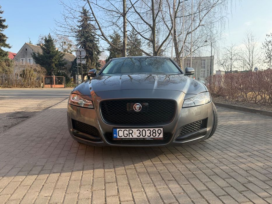 Jaguar XF