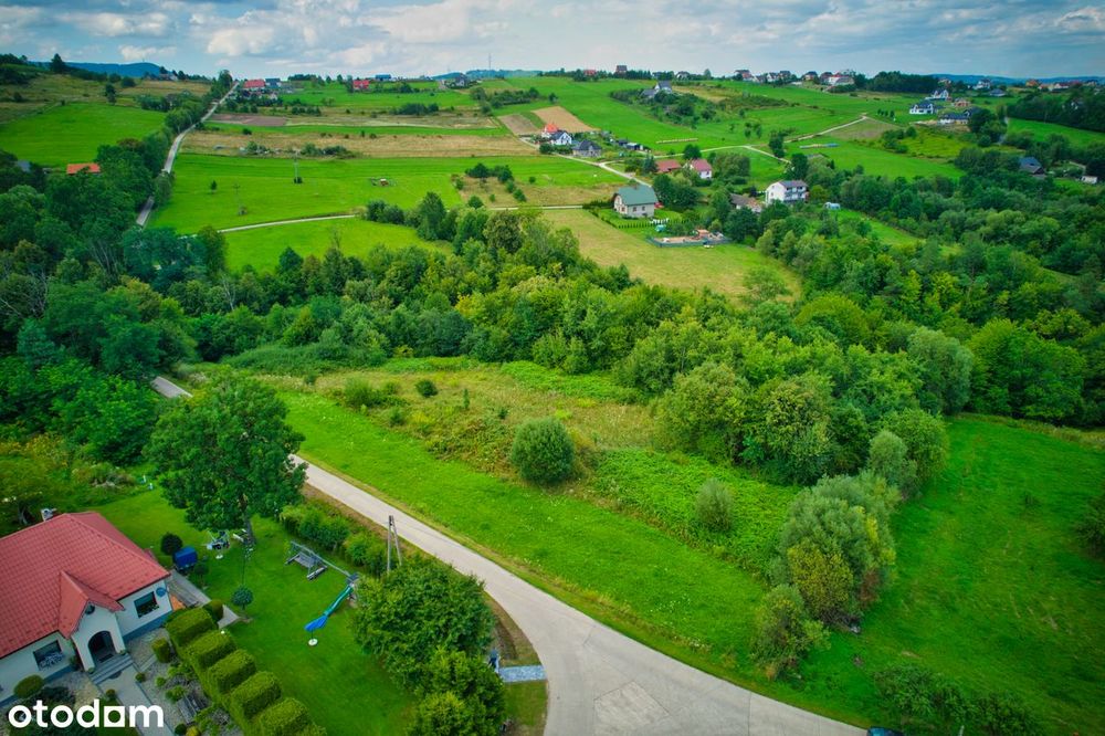 Działka budowlano-rolna przy potoku i przy lesie (możliwość bliźniaka)