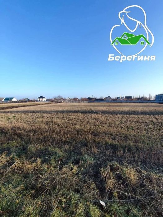 Продається земельна ділянка в с. Шкарівка,  Білоцерківського району.
