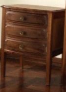 Mesa de cabeceira, espelho e cadeira de quarto - baixa de preço