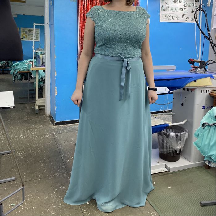 Нова сукня фірми «Swing”