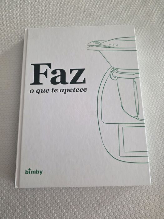 Bimby TM6, 2 copos e acessórios originais