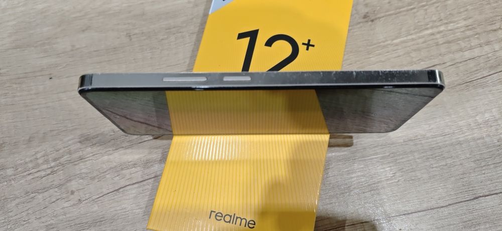 Realme 12+5g 256Gb bardzo ładny