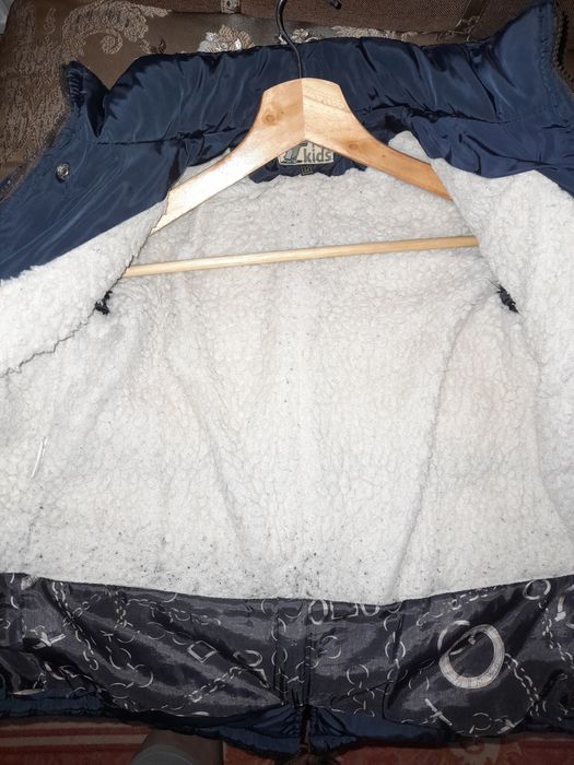 Куртка зимня,розмір 32.