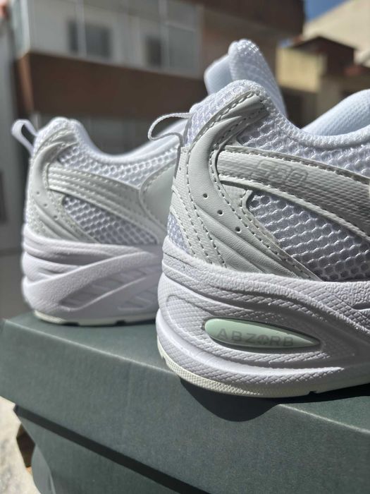 Sapatilhas New Balance 530 || tamanho 39