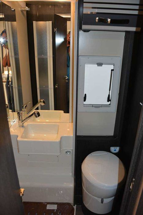 Wynajem kampera Roller Team Kronos 277M