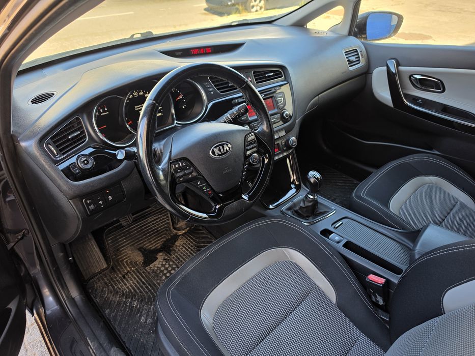 Kia Ceed 5p 1.4CRDI 90cv TX Prime 08/2013
