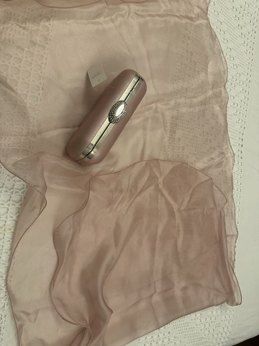 Pochete e echarpe rosa claro, novas , nunca usadas